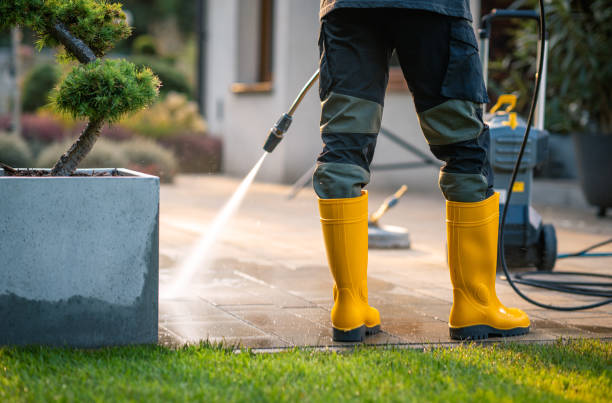 Why Choose Our Certified Pressure Washing Experts for Your Project Needs in North Muskegon, MI?